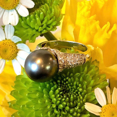 Tahitian pearl & diamond ring