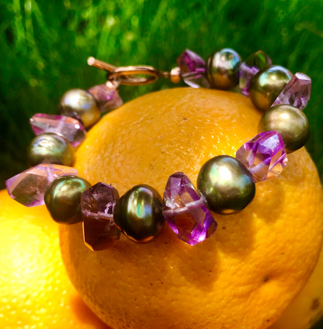 Pearl & amethyst bracelet